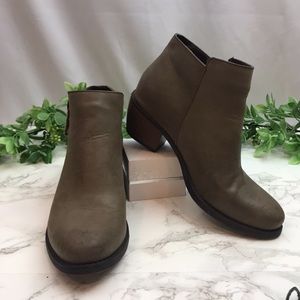 Madeline Ankle Booties Grey/Beige Suede Look New